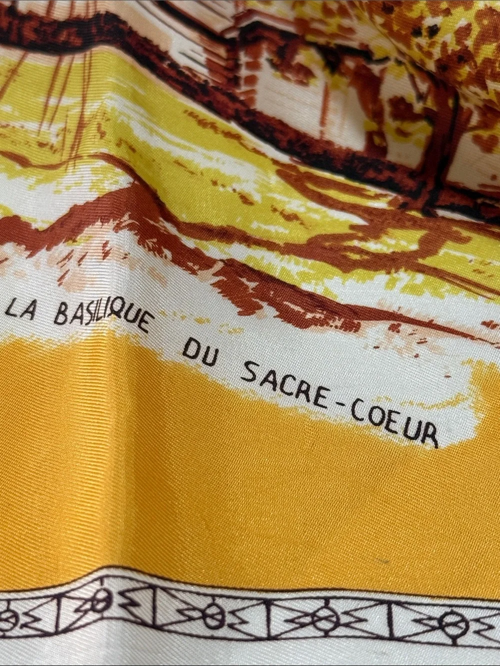 Parisian Paris France Landmark Scarf Mustard Yellow VINTAGE Excellent Unique